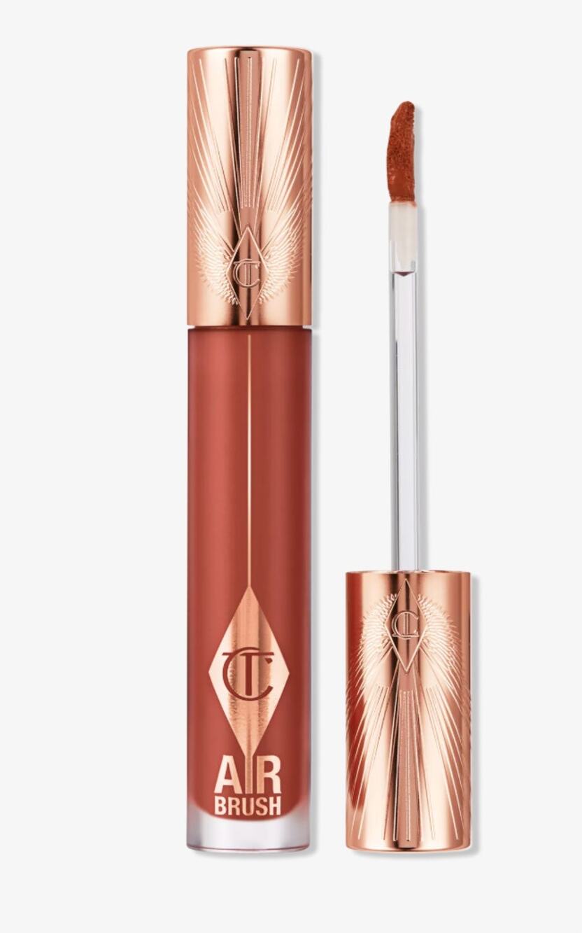 Charlotte Tilbury Airbrush Flawless Matte Liquid Lipstick Walk of No Shame Blur